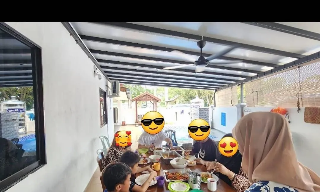 Prázdninový dům Aliyarosemuslim Homestay Ayer Keroh